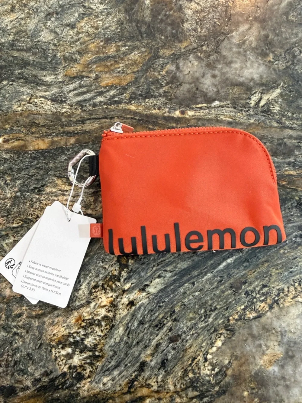NWT Lululemon Clippable Card Pouch Orange Zip Wallet Keychain Clip Travel - Picture 15 of 15